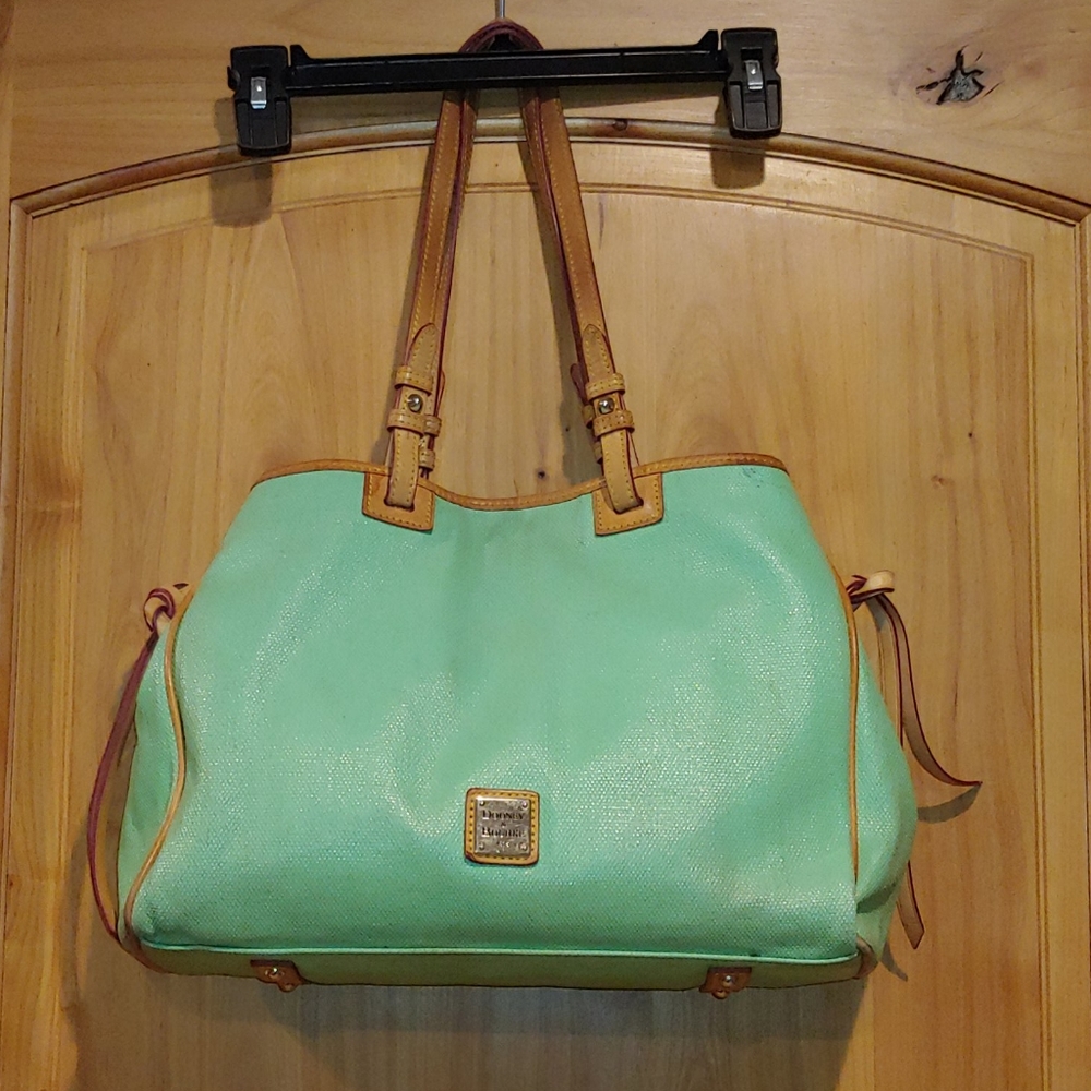 Dooney & Bourke Purse Bag  ❤